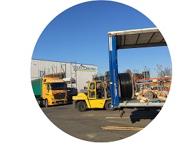 EXPEDITION INTERNATIONALE DE Câbles & systèmes d’énergie BT-HT et de communication Matériels de réseaux électriques aériens et souterrains Matériels d’éclairage public et d’éco-mobilité